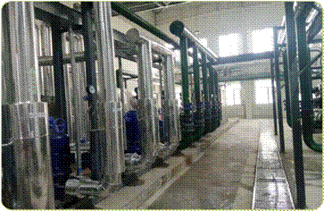 蒸發(fā)冷滿液式冷水機組